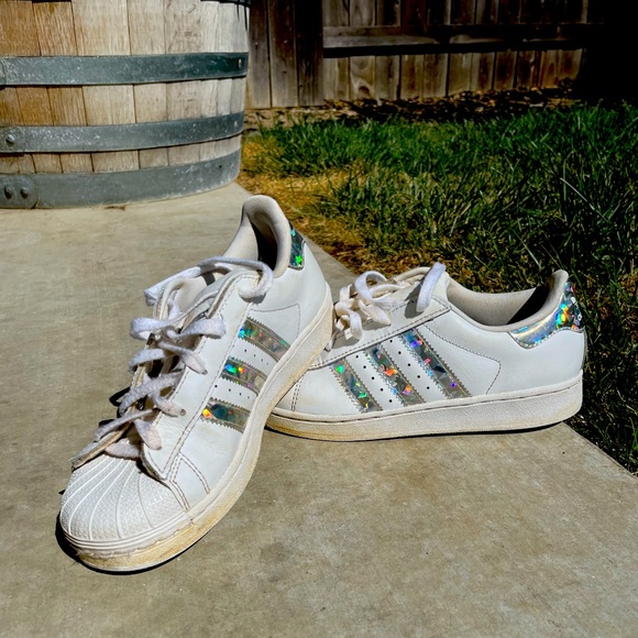 adidas gazelle silver green womens Big Kids adidas Superstar Shoes White HR0317